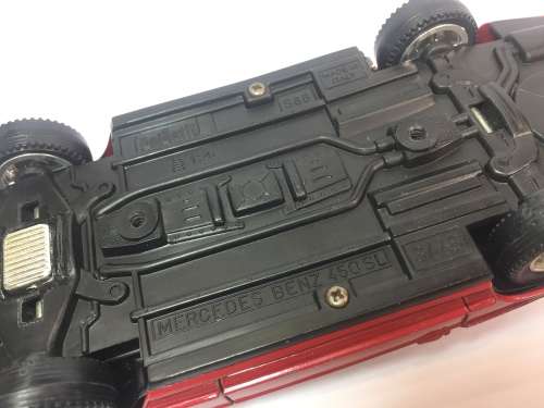 Polistil Mercedes-Benz 450 SL model car - scale 1/25