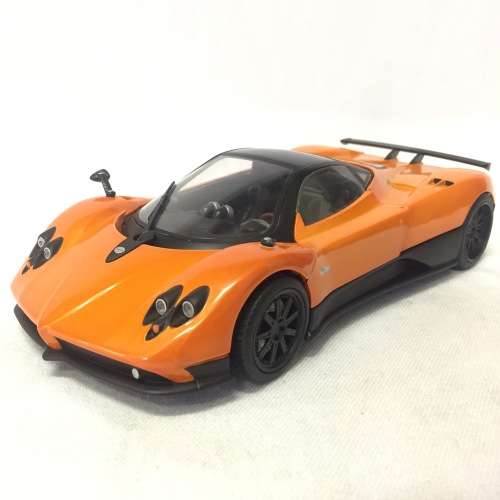 Mondo Motors Pagani Zonda F supercar model car - one mirror missing - scale 1/18