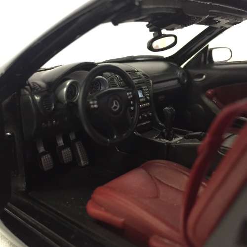Motor Max 2005 Mercedes-Benz SLK55 AMG model car - scale 1/18 - with convertible top