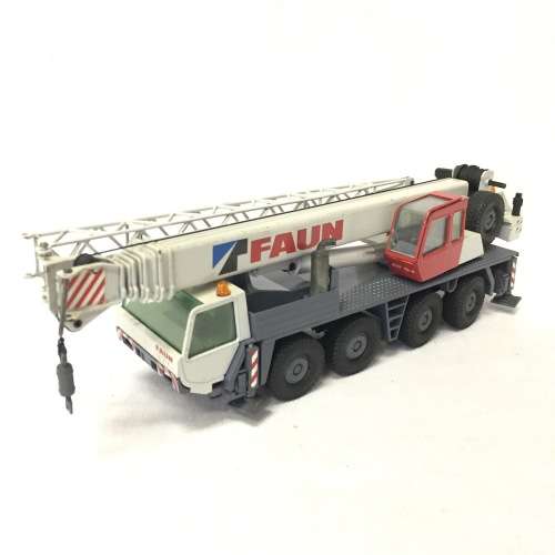 Conrad #2084 FAUN ATF 70-4 die-cast mobile crane construction model - scale 1/50