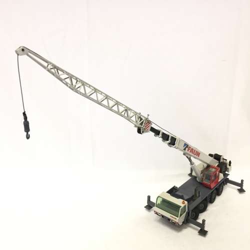 Conrad #2084 FAUN ATF 70-4 die-cast mobile crane construction model - scale 1/50