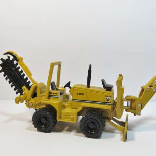 Vermeer Trencher V-8550 construction model - Die Cast promotions - Scale 1/50