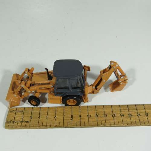 ERTL Case 590 Super L series 2 backhoe loader die-cast construction model - Scale 1/64