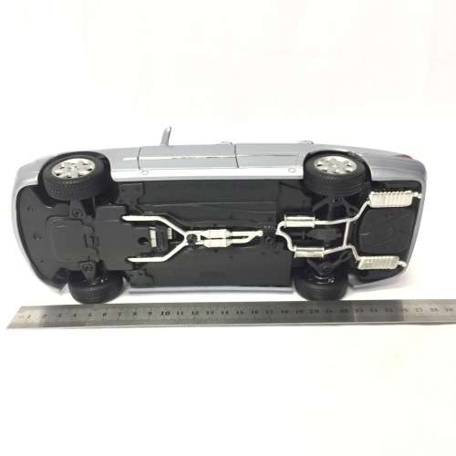 Maisto Mercedes-Benz  S-class SEL500 model car - scale 1/18