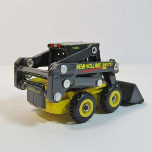 ERTL New Holland LS170 skid steer loader model - Scale 1/64