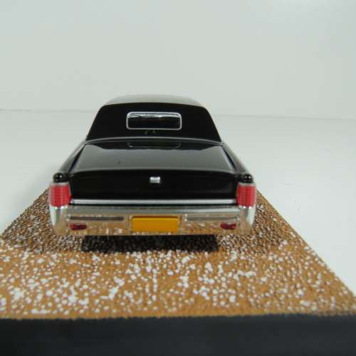 James Bond 007 - Lincoln Continental Stretched Limousine model car - Thunderball
