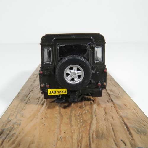 James Bond 007 - Land Rover Defender model car - Casino Royale