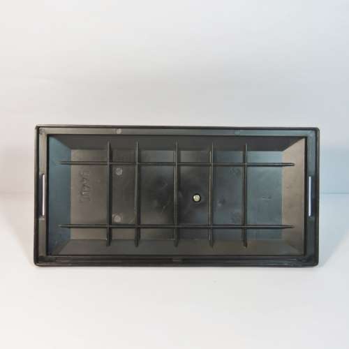 Road Signature 1957 Chevrolet Corvette model car - Scale 1/43