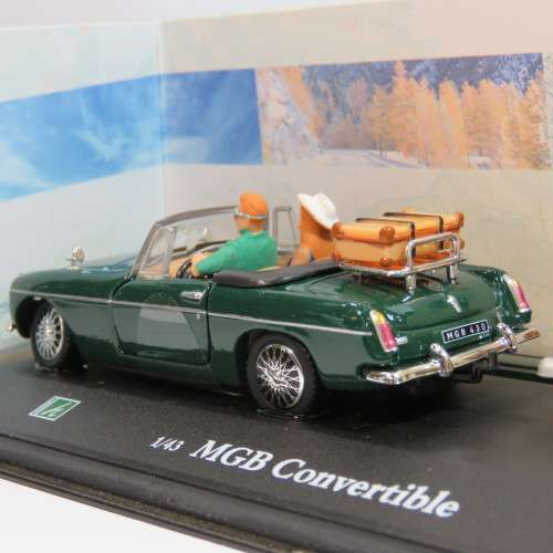 Hongwell MGB convertible with teardrop camper trailer model in case - Scale 1/43