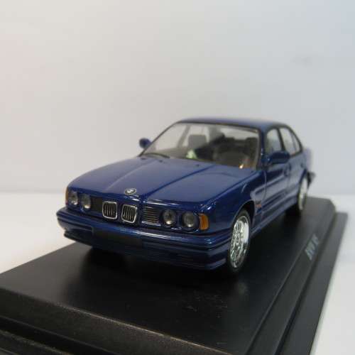 Del Prado 1985 BMW M5 die-cast model car - Scale 1/43