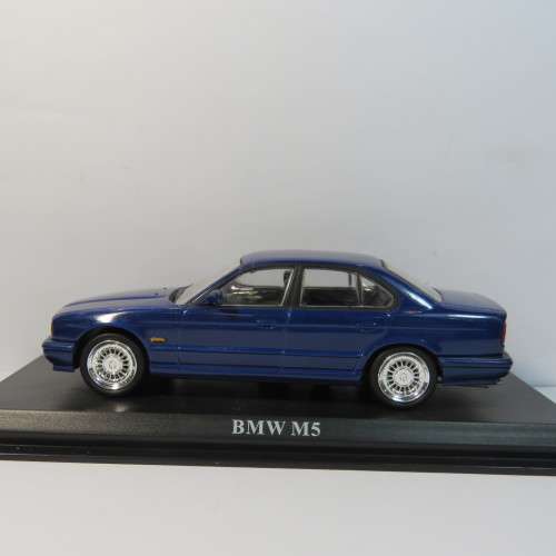 Del Prado 1985 BMW M5 die-cast model car - Scale 1/43