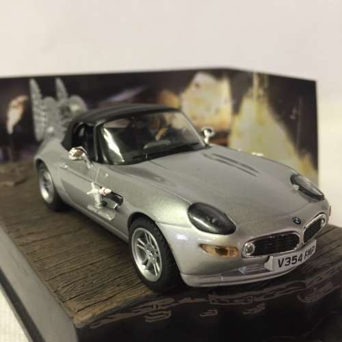 James Bond 007 - BMW Z8 model car - The World is not enough