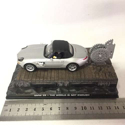 James Bond 007 - BMW Z8 model car - The World is not enough