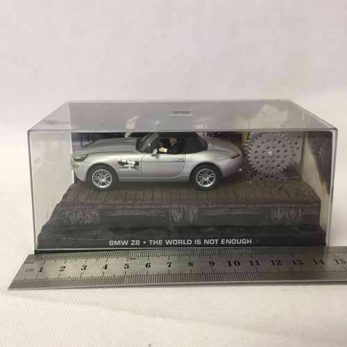 James Bond 007 - BMW Z8 model car - The World is not enough