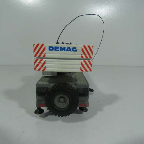 Conrad #2086 Demag AC155 mobile crane die-cast construction model - Scale 1/50