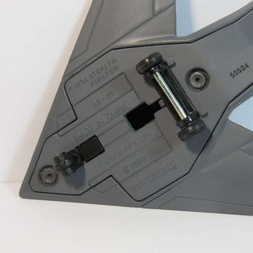 1990 Matchbox Skybusters SB-36 F-117A Stealth Fighter die-cast model plane