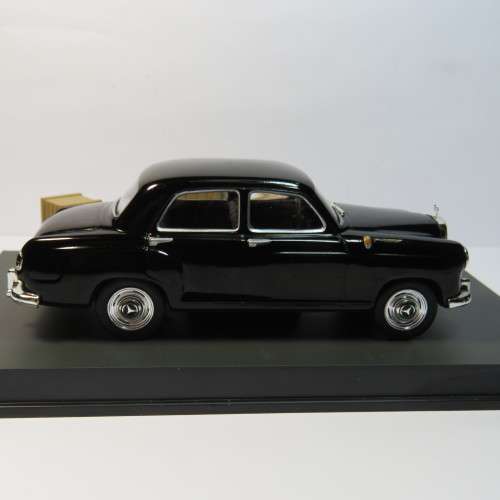 James Bond 007 - Mercedes Benz 220S model car - Goldfinger