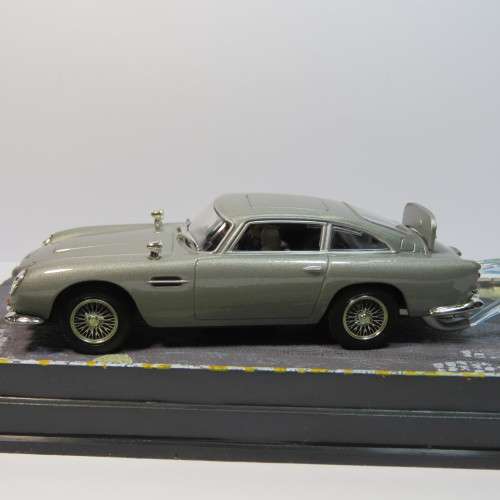 James Bond 007 - Aston  Martin DB5 model car - Thunderball