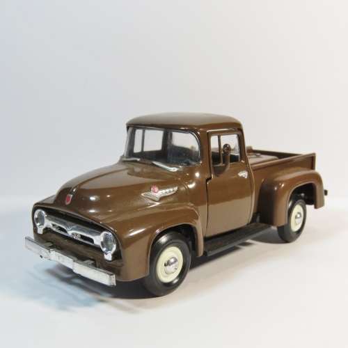 Smart Toys 1956 Ford F-100 pickup truck - Scale 1/38
