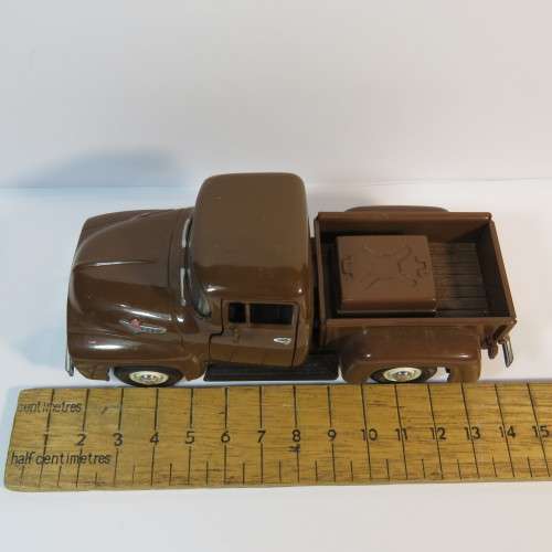 Smart Toys 1956 Ford F-100 pickup truck - Scale 1/38