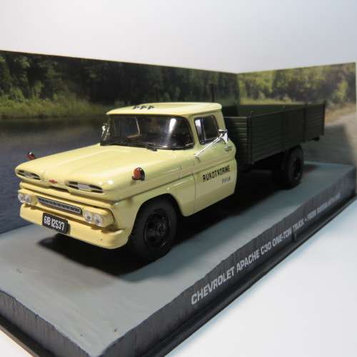 James Bond 007 - Chevrolet Apache C30 one ton truck model  - From Russia with love