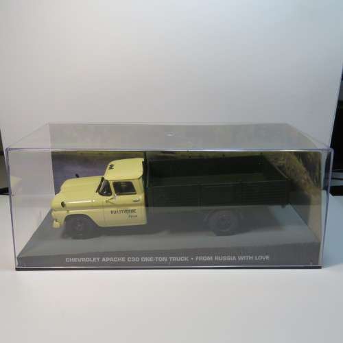 James Bond 007 - Chevrolet Apache C30 one ton truck model  - From Russia with love