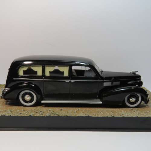 James Bond 007 - La Salle Hearse model car - Dr. No