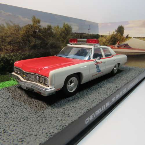 James Bond 007 - Chevrolet Bel Air police car model - Live and let die
