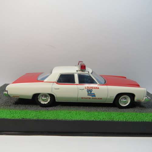 James Bond 007 - Chevrolet Bel Air police car model - Live and let die