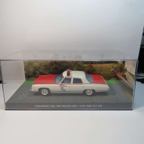 James Bond 007 - Chevrolet Bel Air police car model - Live and let die