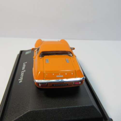 Hongwell Lotus Europa model car in case - Scale 1/72