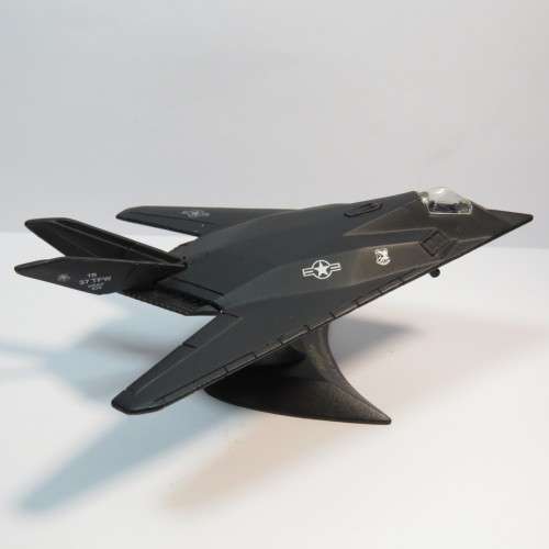 Maisto F-117A Stealth Nightwork die-cast model plane
