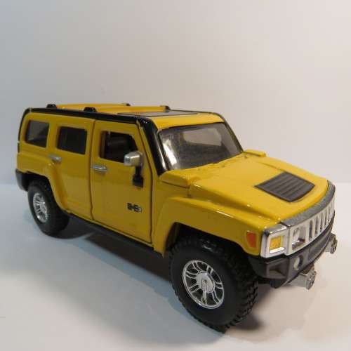 Bburago Hummer H3 model car - Scale 1/35