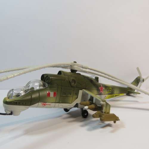 ERTL Military Mi-24 Hind die-cast helicopter model