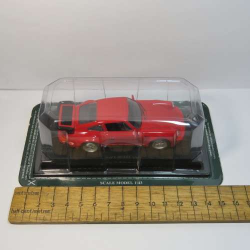DelPrado Porsche 930 model car - Scale 1/43