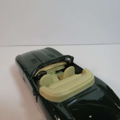 Maisto Jaguar E-type cabriolet model car - Scale 1/38