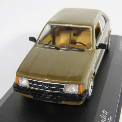 Mini Champs 1979 opel kadett haselbraun metallic model car in case - Scale 1/43 - Mirrors repaired