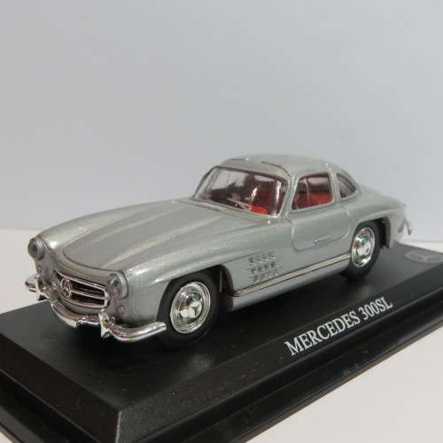 Delprado Mercedes-Benz 300 SL model car - Scale 1/43