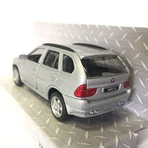 Maisto BMW X5 model car - scale 1/42