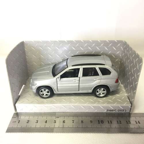 Maisto BMW X5 model car - scale 1/42