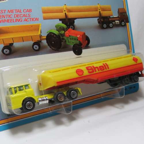 Vintage Yatming Road Tough #1382 truck with shell tanker in pack