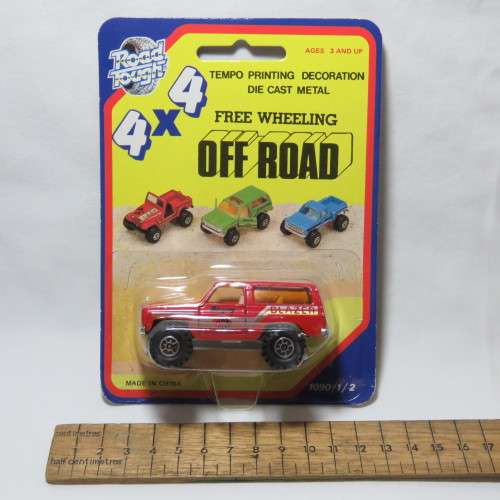 Vintage Road Tough 4x4 off road Blazer die cast toy car in pack