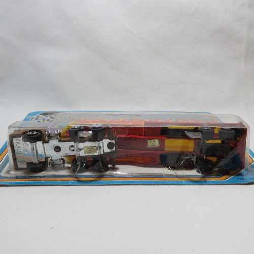 Vintage Yatming Road Tough #1382 Shell tanker and truck in pack