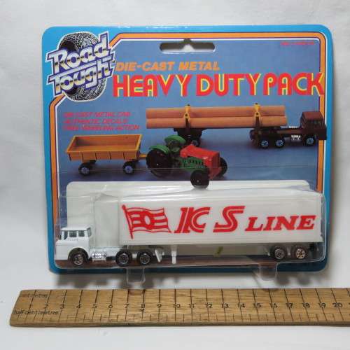 Vintage Yatming Road Tough ICS Line #1385 truck and trailer in pack