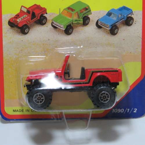 Vintage Yatming Road Tough die cast 4x4 Jeep in pack