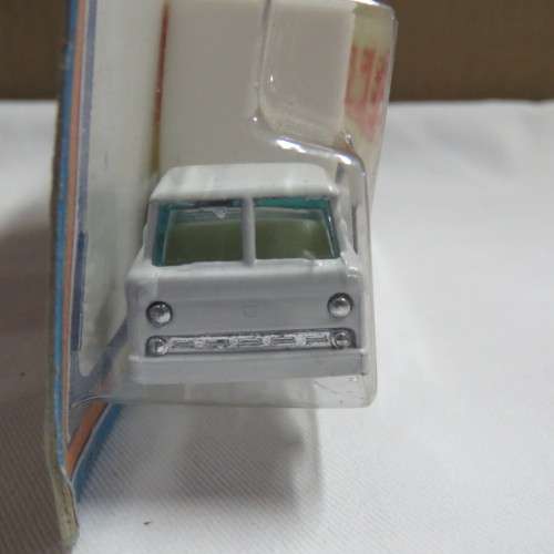 Vintage Road Tough #1390 ICS Line truck and trailer in pack