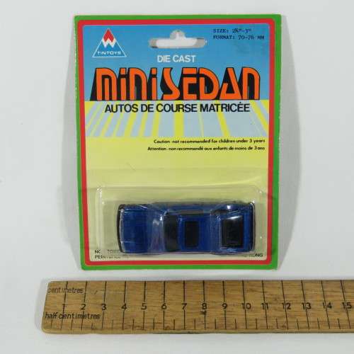 TinToys die cast mini sedan toy car in pack