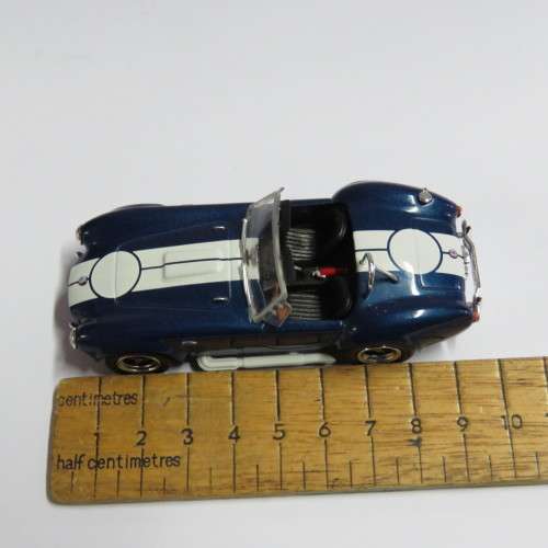DelPrado Cobra 427 die-cast model car - Scale 1/43