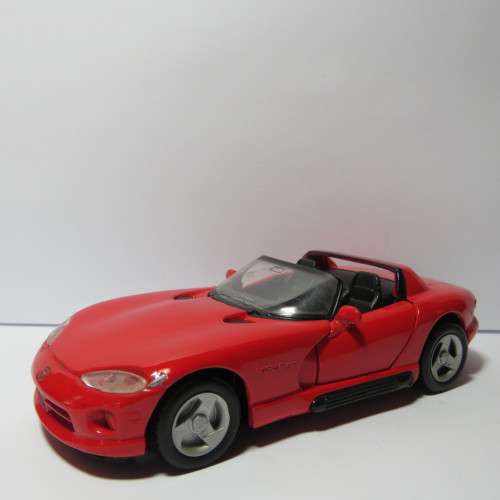 Maisto Dodge Viper model car - Scale