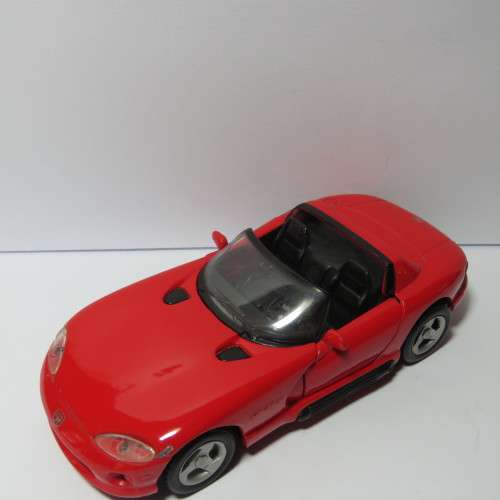 Maisto Dodge Viper model car - Scale